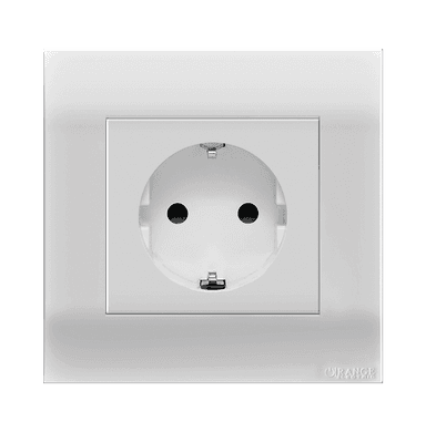 AKOYA 16Amp. Schuko Socket Outlet White with White Surround